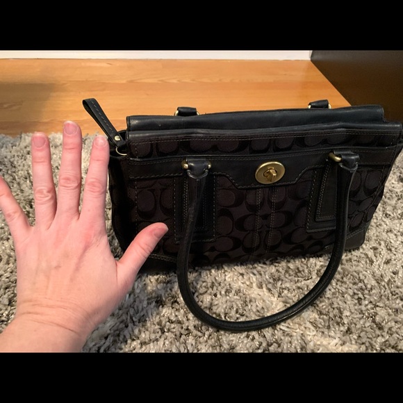 Coach black bag and wallet bundle - Picture 3 of 5